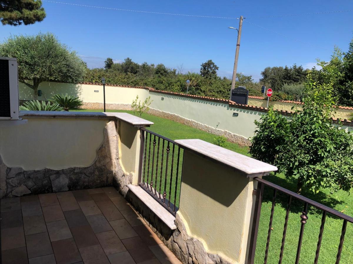 Gold House Luxury Anzio Villa Exteriör bild