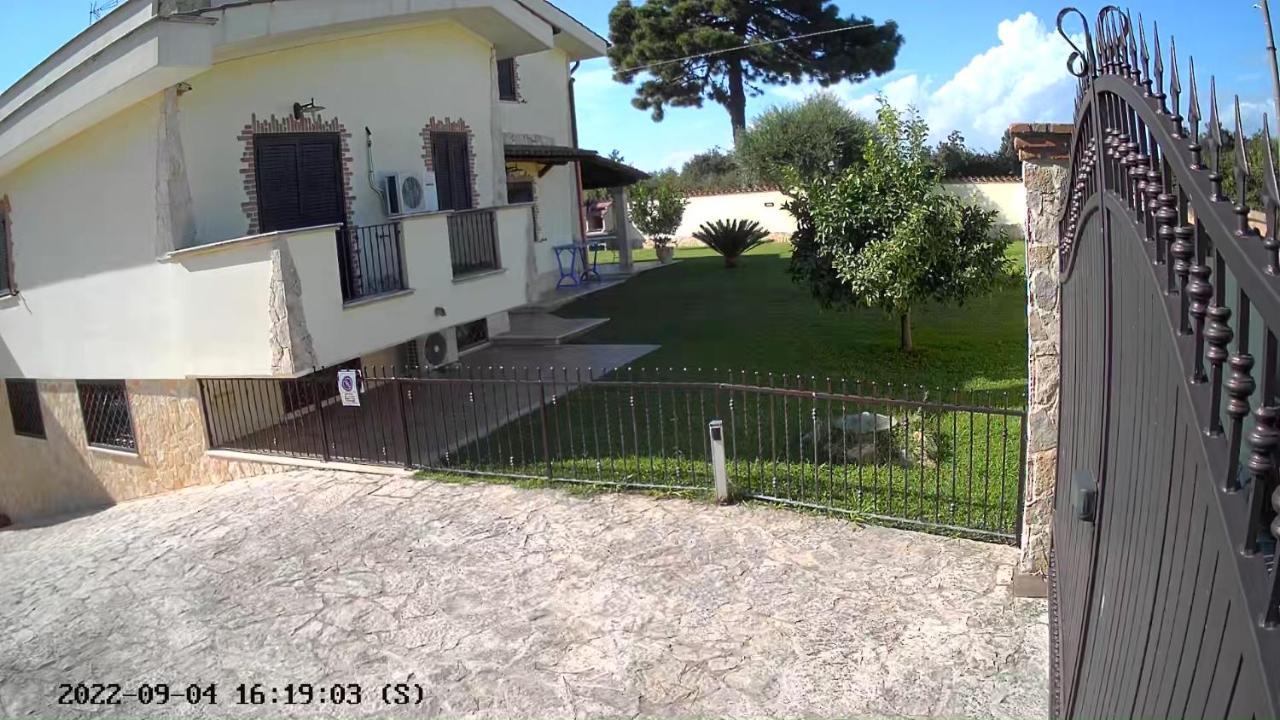 Gold House Luxury Anzio Villa Exteriör bild