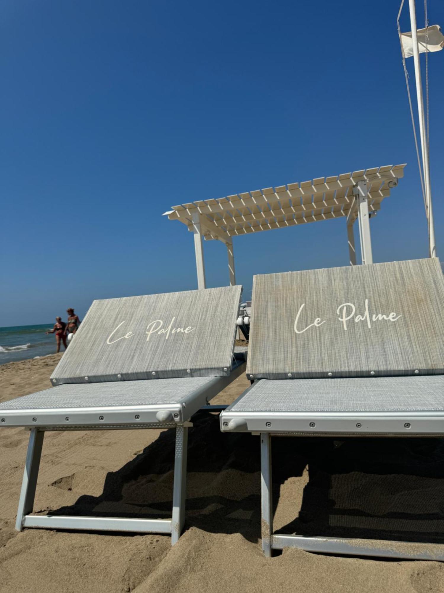 Gold House Luxury Anzio Villa Exteriör bild