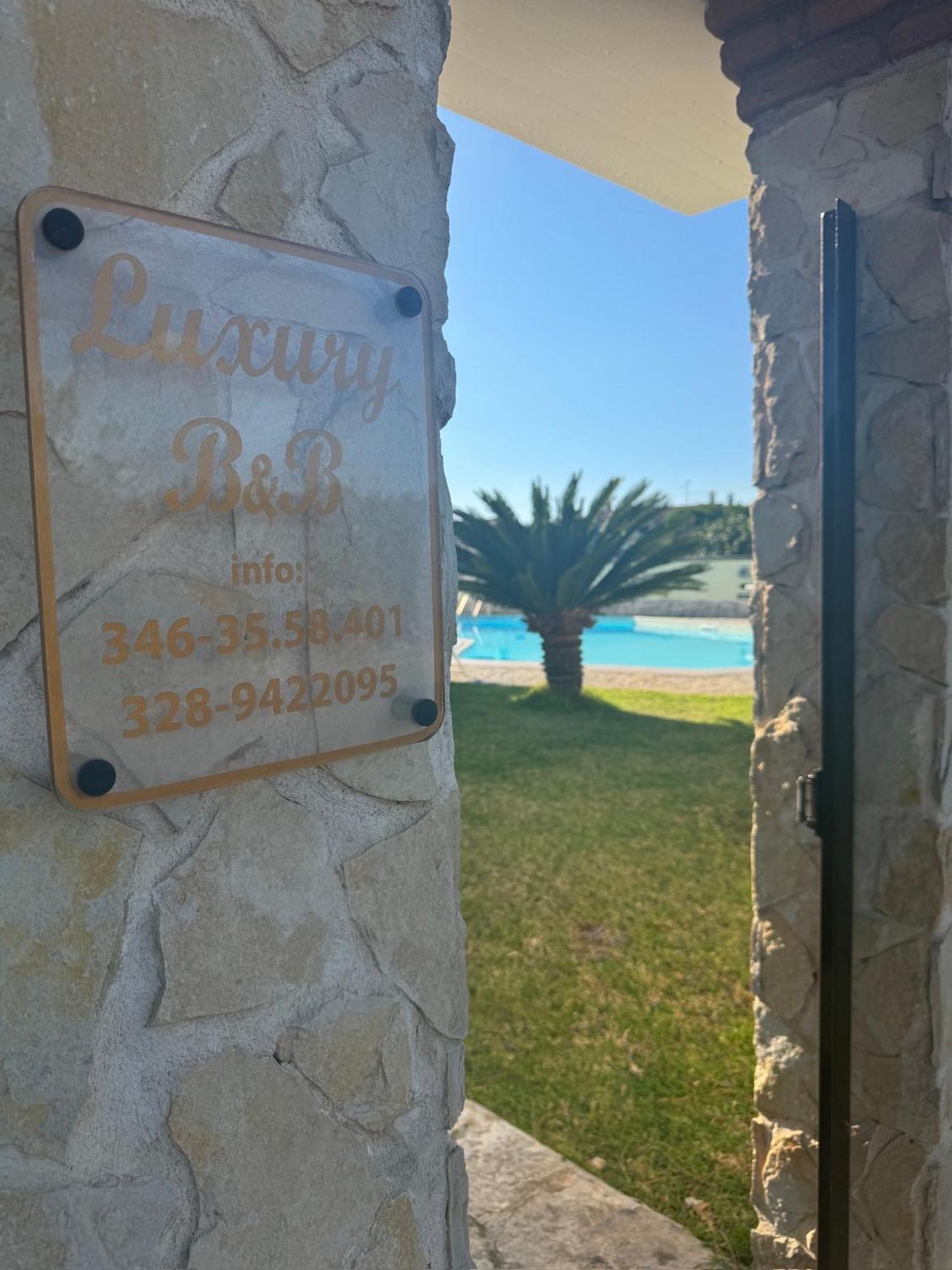 Gold House Luxury Anzio Villa Exteriör bild